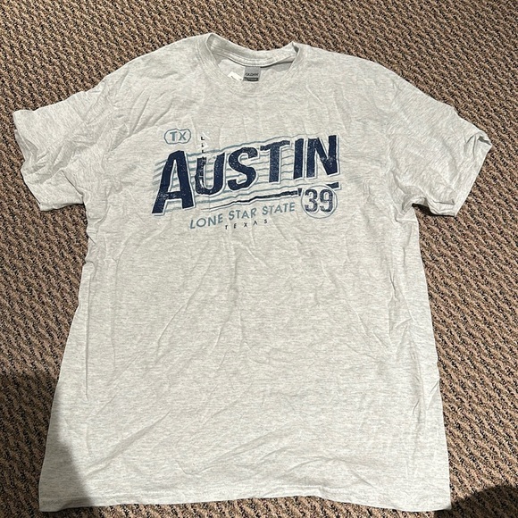 Gildan Other - Austin, Texas T-Shirt